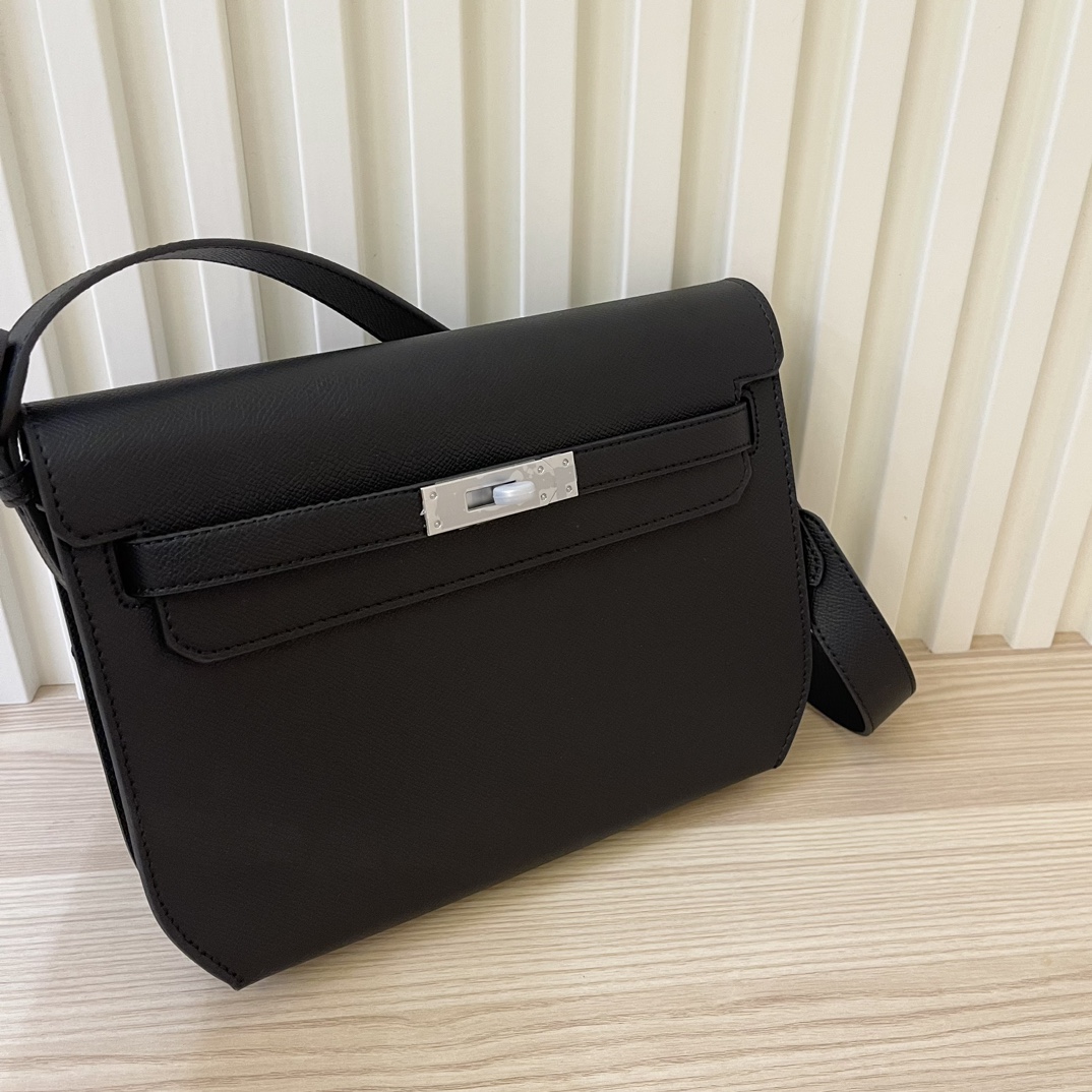Hermès Kelly Underarm Briefcase Bag